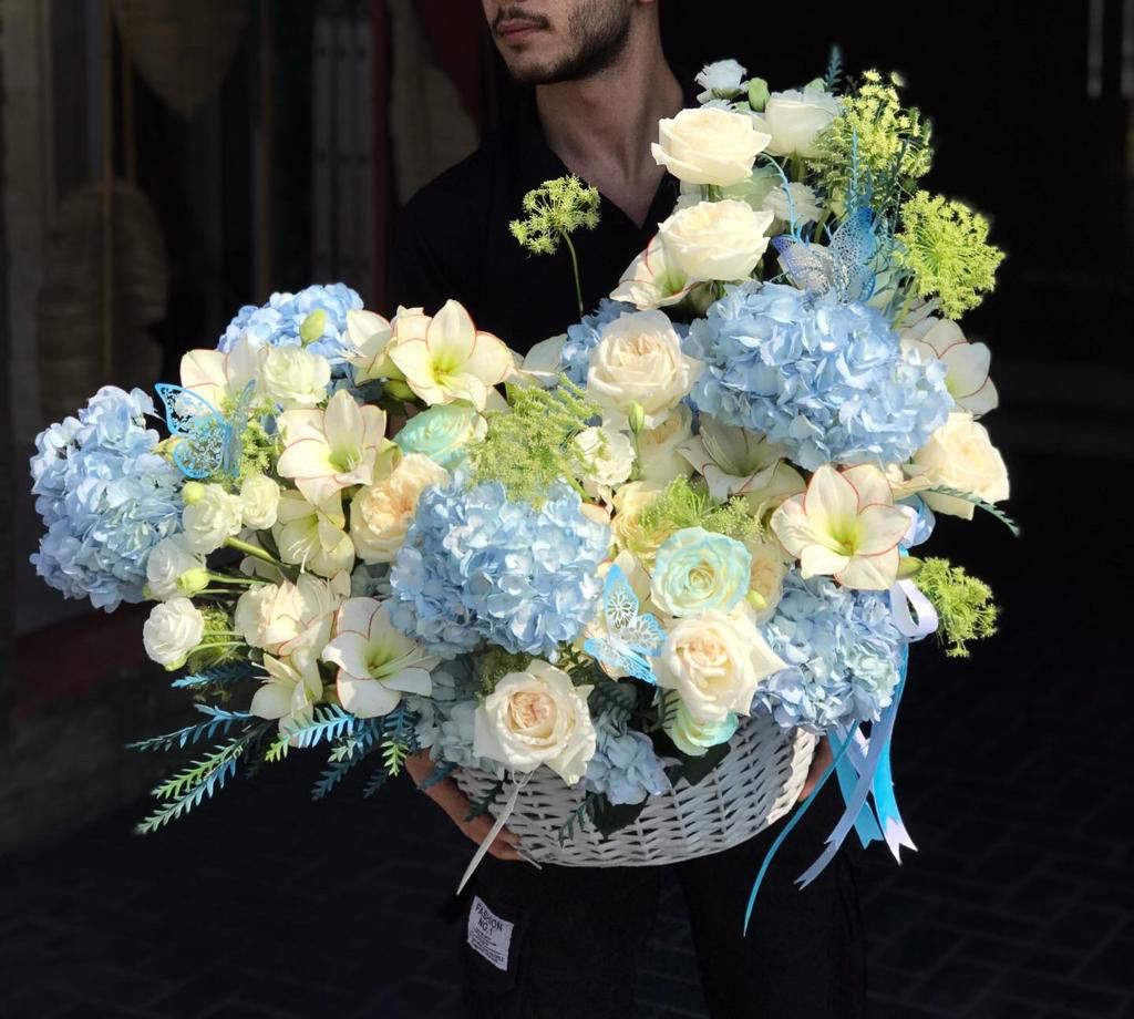 Blue Hydringa Basket